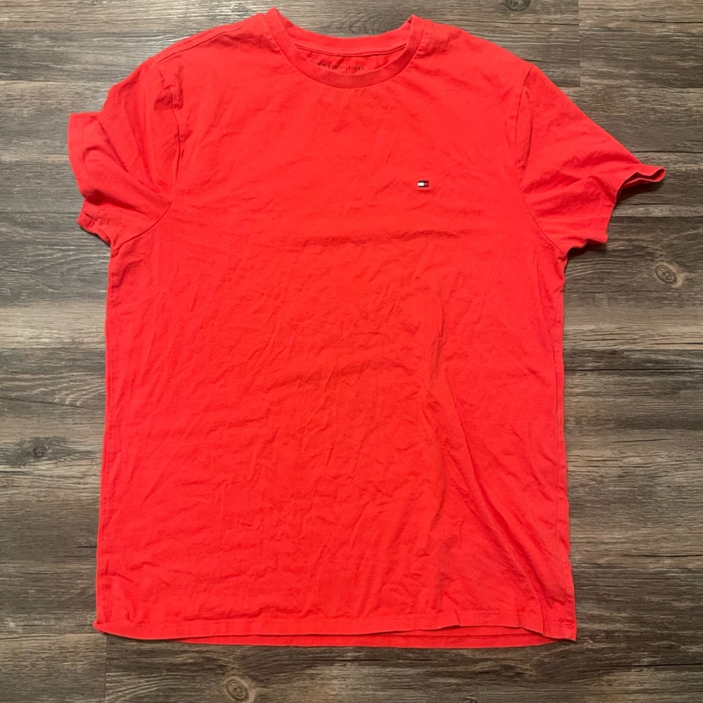 Tommy Hilfiger Men's Bright Red Short Sleeve Tee